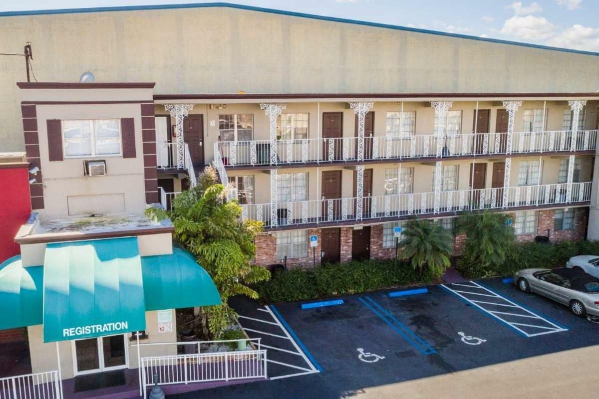 Executive Economy Lodge Pompano Beach Ngoại thất bức ảnh